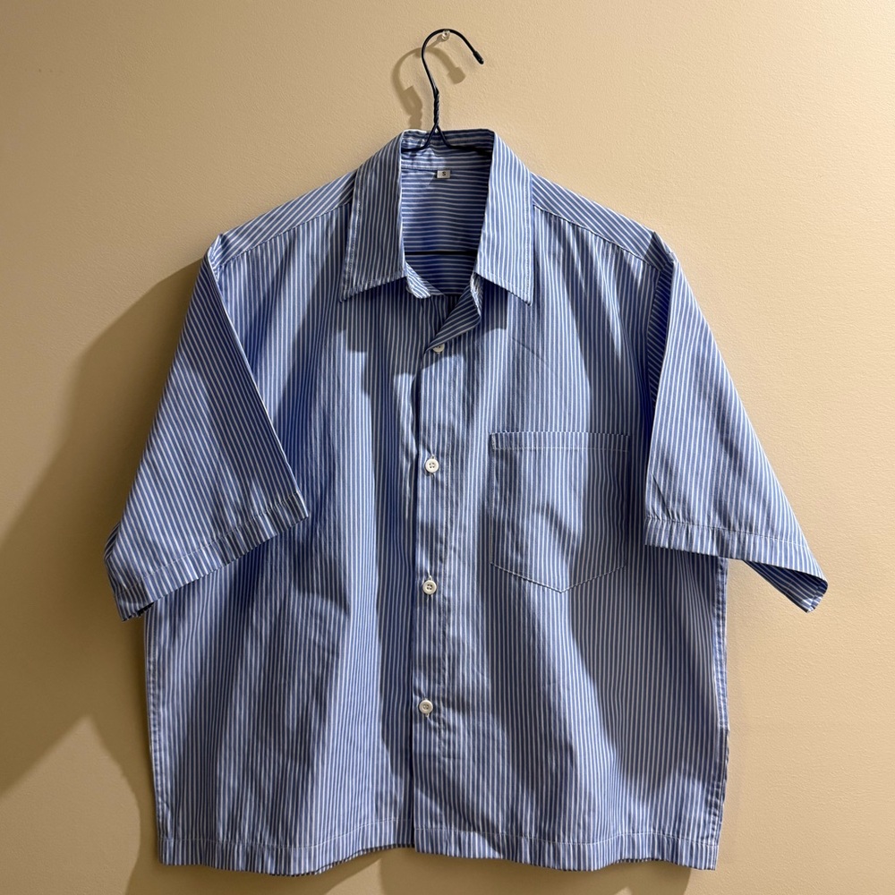 Men's Blue Stripe Short-Sleeve Button-Up Shirt
